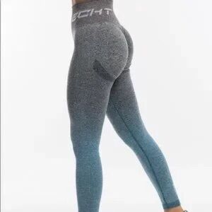 echt ombré scrunch leggings Size M